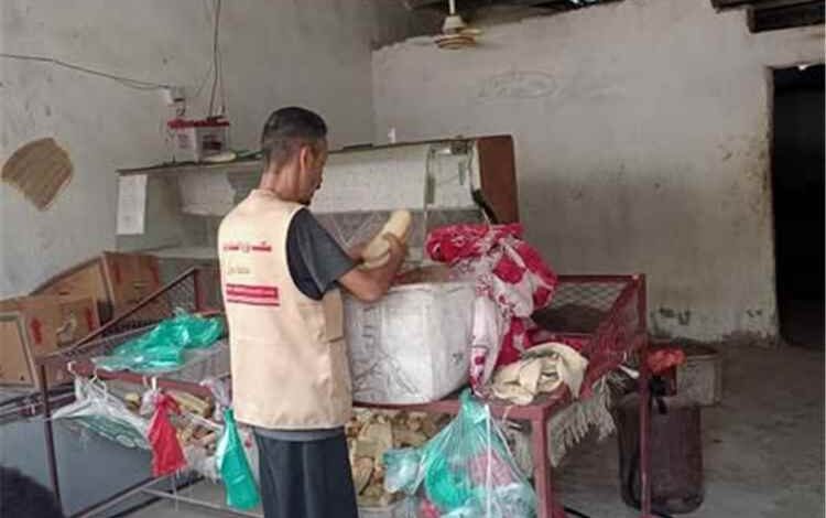 صناعة دارسعد يُسلّم تكاليف حضور نيابية لمخبزين مخالفين بـ "الشرقية واللحوم" ويُواصل جولاته الرقابية
