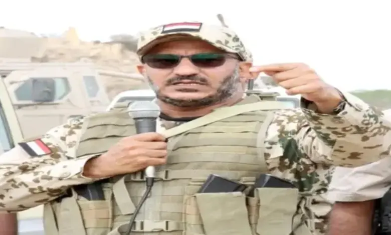 طارق صالح يصل الرياض بعد اعادة ترتيب مراكز قيادة عملياتية بالتنسيق مع التحالف