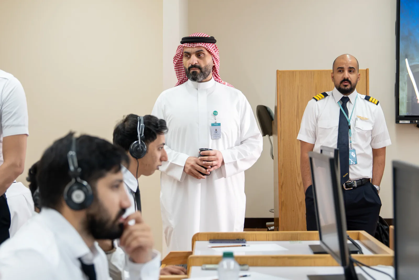 طيران ناس يبدأ اختبارات برنامج «طياري المستقبل» ضمن خطة لقبول 300 متدرب لتعزيز توطين الطيارين السعوديين بنسبة 100%