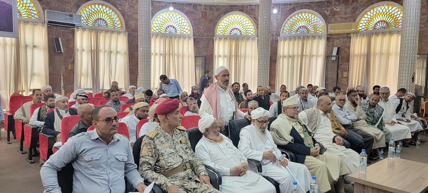 علماء ودعاة وخطباء تعز يؤكدون الاصطفاف خلف القيادة السياسية في معركة استعادة مؤسسات الدولة وإنهاء الانقلاب الحوثي