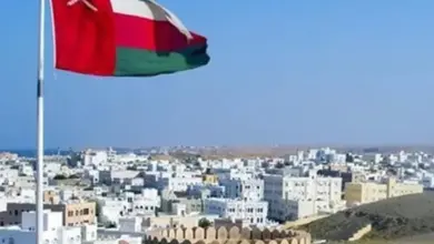 عُمان تُدين استهداف مكة المكرمة وتؤكد تضامنها مع المملكة