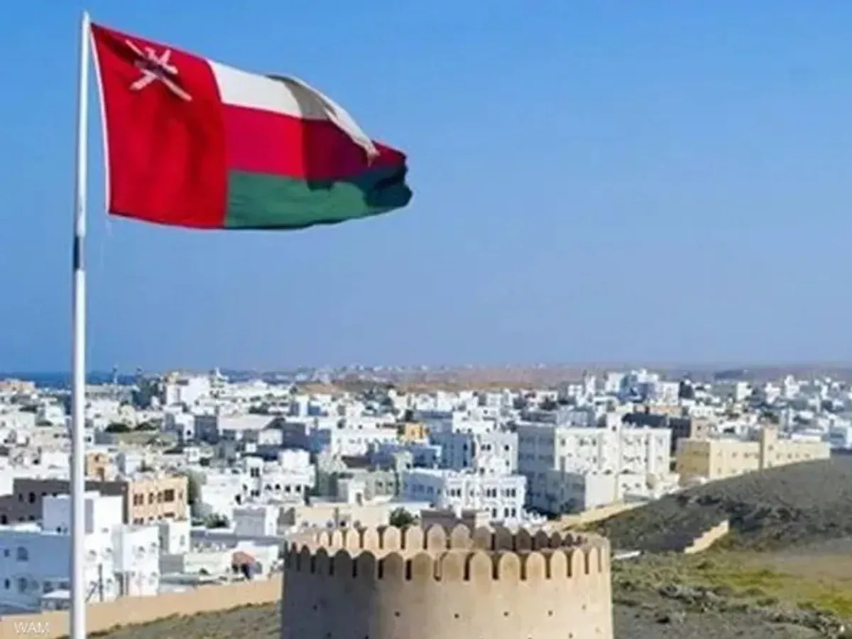 عُمان تُدين استهداف مكة المكرمة وتؤكد تضامنها مع المملكة