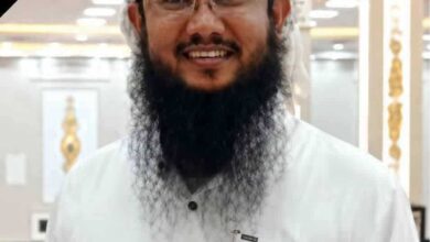 في مشهد بطولي وإنساني.. مواطن يضحى بنفسه لإنقاذ طفل ووالده من الغرق في ساحل المكلا