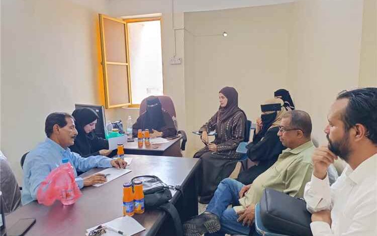 قسم الصحافة والنشر الإلكتروني بكلية الإعلام بجامعة عدن يناقش تجهيزات واستعدادات استقبال العام الدراسي الجديد