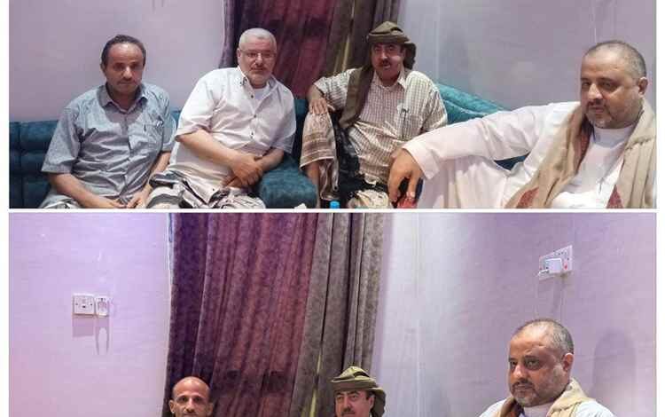قيادات السلطة المحلية والعسكرية بمحافظة إب تتدارس التطورات الميدانية وتؤكد الجاهزية لمعركة التحرير الوطنية
