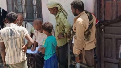 لحج : لتفقد أوضاع نازحي الحرب.. نزول ميداني لمسؤولي السلطة المحلية والوحدة التنفيذية إلى المضاربة ورأس العارة