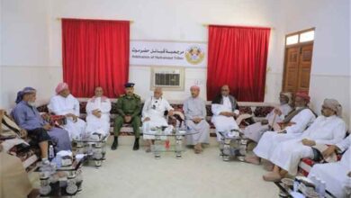 لقاء بسيئون يناقش تعزيز الأمن والاستقرار بوادي وصحراء حضرموت