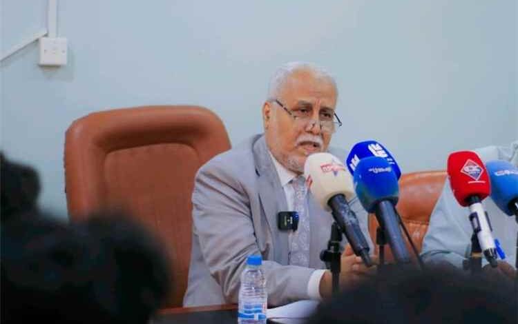مؤتمر صحفي بالمكلا يستعرض آخر الترتيبات لانعقاد المؤتمر الدولي الخامس لأمراض الجهاز الهضمي