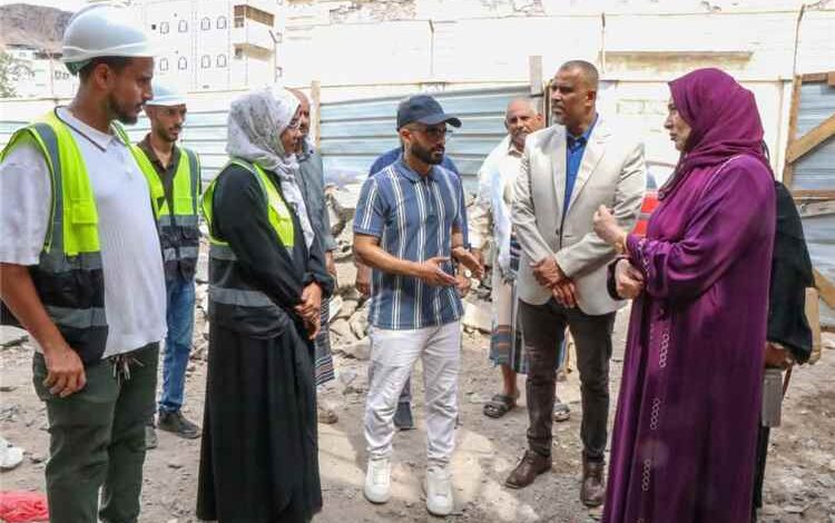 مبجر وعشيش وبن جرادي يتفقدون ترميم مبنى التربية التاريخي بصيرة