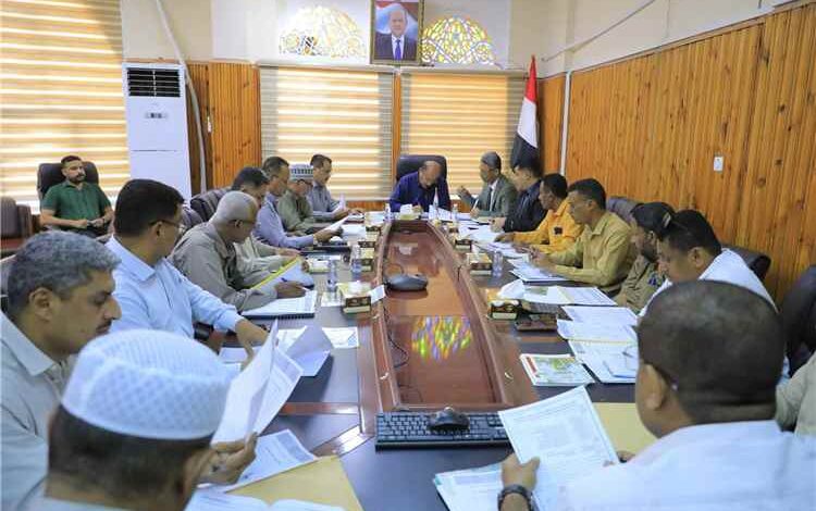 مجلس إدارة صندوق نظافة وادي حضرموت يناقش الأعمال التطويرية والتنظيمية للصندوق