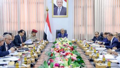 مجلس الوزراء اليمني: استغلال الأراضي اليمنية تهديد صريح للملاحة الدولية وأمن المنطقة