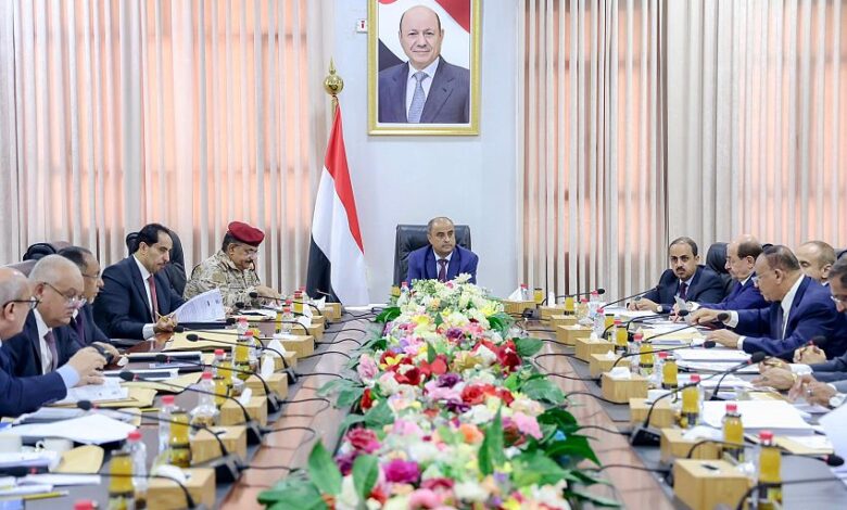 مجلس الوزراء اليمني: استغلال الأراضي اليمنية تهديد صريح للملاحة الدولية وأمن المنطقة