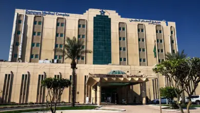 مجمع الدمام الطبي يفتتح 3 غرف عمليات مسائية لتقليص قوائم الانتظار