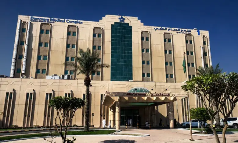 مجمع الدمام الطبي يفتتح 3 غرف عمليات مسائية لتقليص قوائم الانتظار
