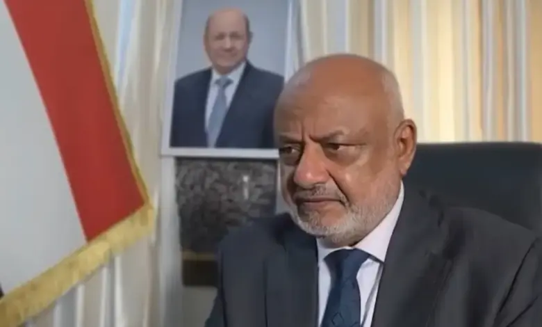 محافظ الحديدة: ما حدث ليس "هزيمة عسكرية" بل (خديعة ومؤامرة كبيرة)