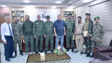مدير أمن عدن يكرم قيادتي وضباط شرطة الممدارة والشيخ عثمان تقديرا لجهودهم الأمنية
