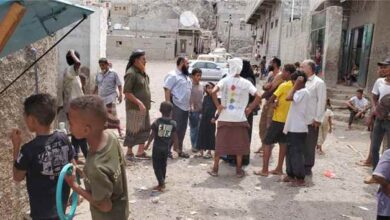 مدير عام التواهي يتفقد أحوال المواطنين في حي الشولة ويطلع على أبرز احتياجات المنطقة