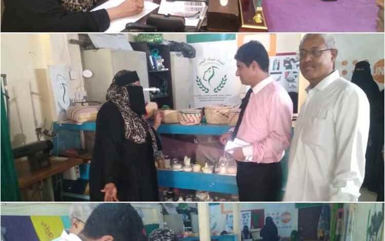 مدير عام تربية أبين يلتقي أمين عام إتحاد نساء اليمن أبين