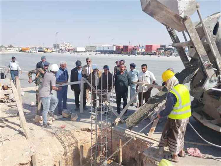 مدير عام جمارك شحن: مشاريع جديدة لتطوير المنفذ واستكمال الربط الإلكتروني بين الإدارات الجمركية