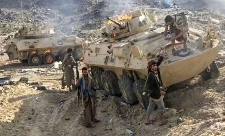 مصرع قيادي حوثي ومرافقيه في كهبوب.. معارك عنيفة تمتد من غرب تعز إلى باب المندب وخسائر كبيرة للمليشيا