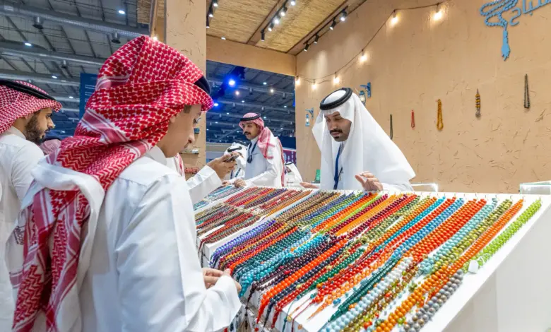 معرض الصقور والصيد السعودي الدولي 2026 يستقطب أكثر من 1440 عارضاً وعلامة تجارية