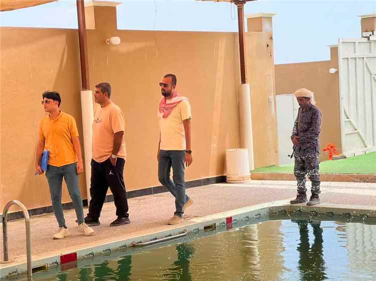 مكتب السياحة بساحل حضرموت ينفذ حملة رقابية ويرصد مخالفات بعدد من المنشآت السياحيةبالشحر
