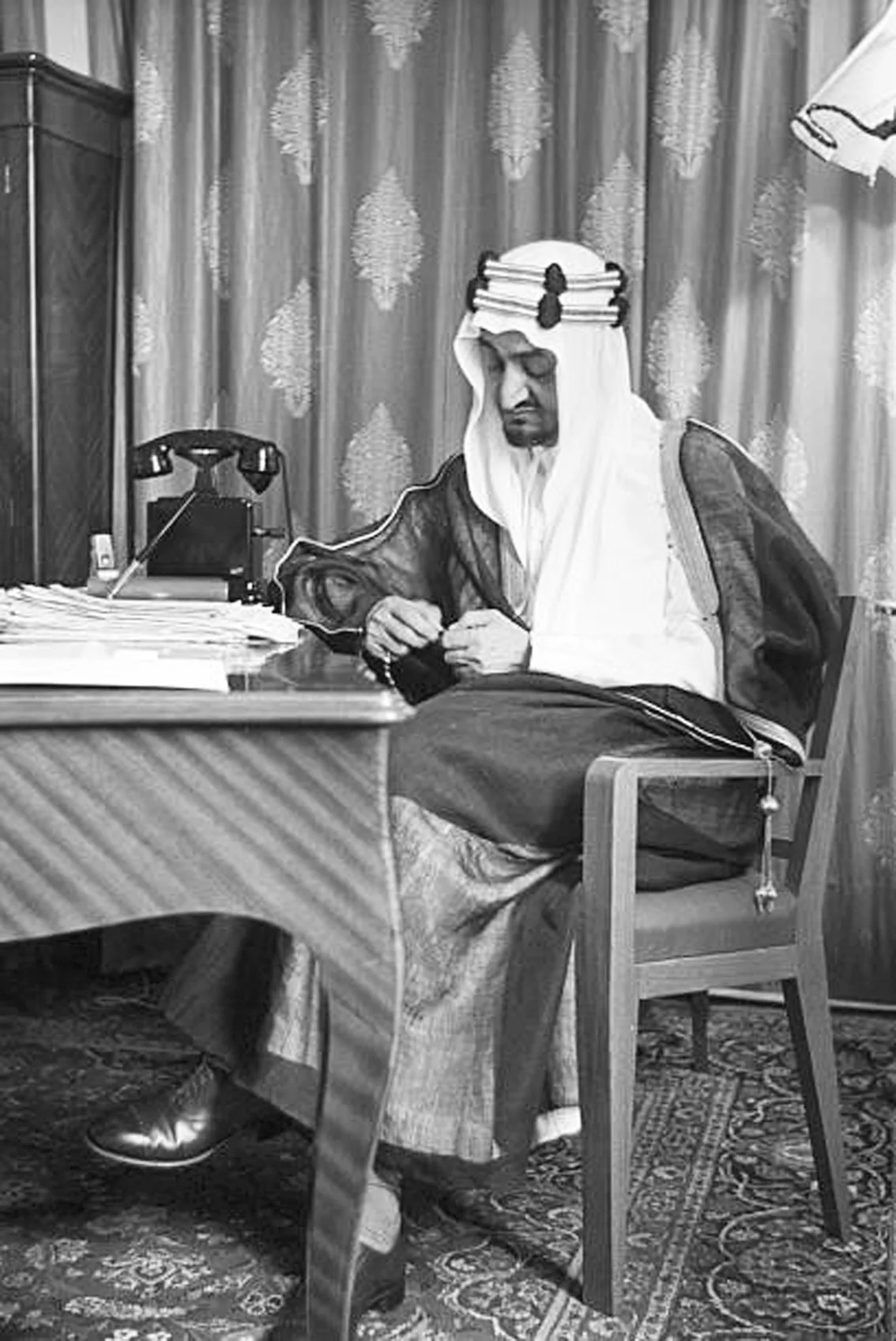 من الكويت جاءت الأولى.. العمراني يكشف أول برقية تهنئة دولية بعد اعتماد 23 سبتمبر يومًا وطنيًا