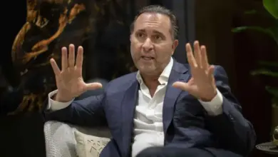 من هو جيري كاردينال؟.. اسم أمريكي بارز يقتحم ملف الاستثمار في النصر
