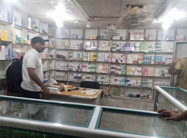 نزول إشرافي ميداني لمدير المنشآت الخاصة بمكتب الصحة أبين إلى مديرية لودر