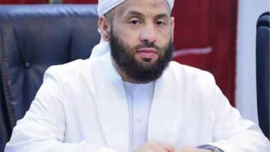وزير الأوقاف يدعو اليمنيين للاصطفاف خلف القوات المسلحة واستعادة الدولة