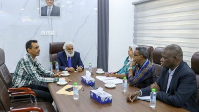وزير التخطيط يبحث مع الاوتشا وممثلي المنظمات الدولية والمحلية تعزيز التنسيق للاستجابة لتداعيات النزوح