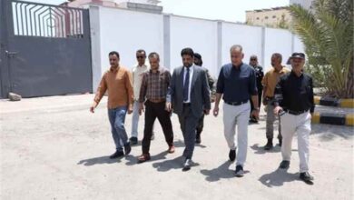 وزير التعليم الفني والتدريب المهني يتفقد مكتب عدن ويطلع على سير العمل وأوضاع القطاع