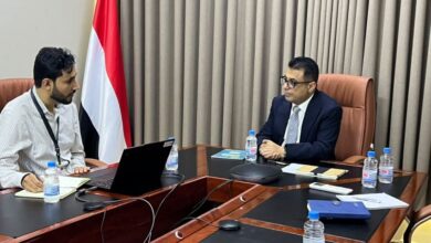 وزير الدولة المعني بالنزوح والهجرة يبحث مع المجلس الدنماركي للاجئين تطوير آليات العمل وتعزيز التنسيق