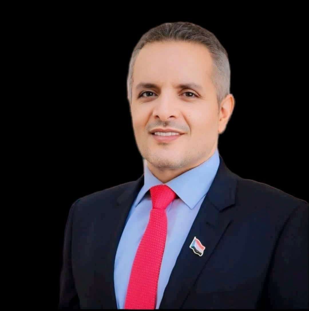 وزير الشؤون الاجتماعية والعمل يهنئ القيادة والشعب السعودي بمناسبة اليوم الوطني للمملكة