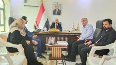 وزير النقل يؤكد اهمية تطوير آليات تنظيم النقل البري وتحسين مستوى الخدمات