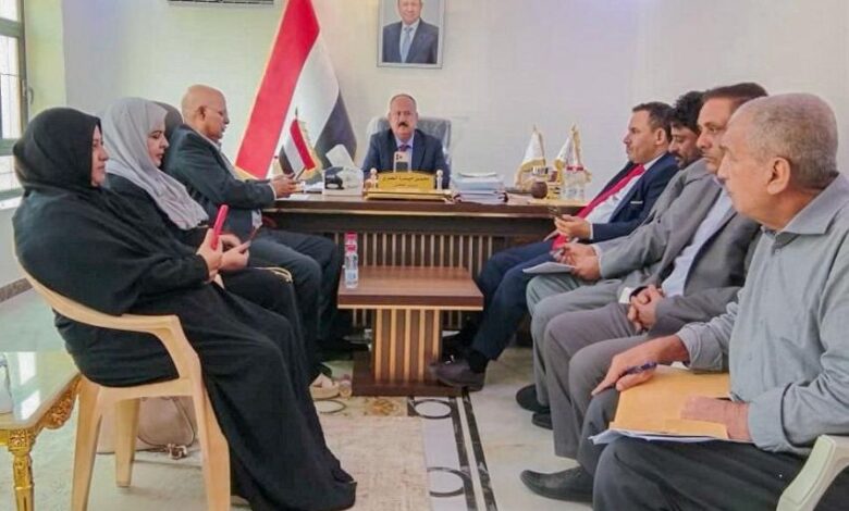 وزير النقل يترأس اجتماعاً تقييمياً لهيئة تنظيم النقل البري لمناقشة الأداء وأوضاع الموانئ البرية