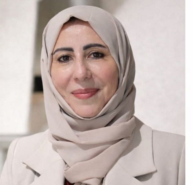 وزيرة الخارجية تبحث مع نظيرها الليبي العلاقات الثنائية ومستجدات الأوضاع في اليمن