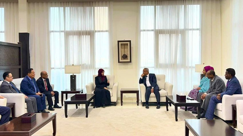 وزيرة الخارجية تصل جيبوتي