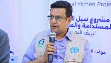 وكيل الشؤون الفنية يدشن دورة تدريب المدربين في مدارس المزارعين الحقلية بالمهرة