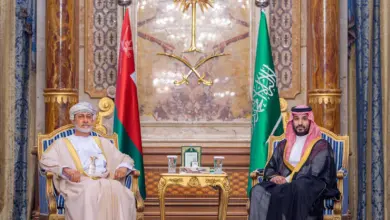 ولي العهد يلتقي سلطان عُمان في جدة ويبحثان تعزيز العلاقات الثنائية